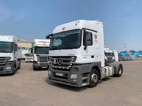 Купить Mercedes-Benz Actros 1844 MegaSpace 2014г